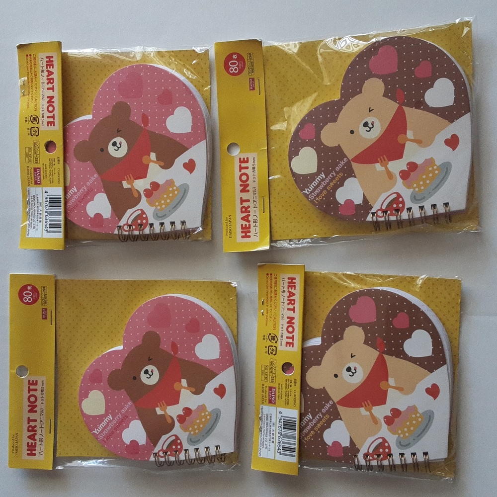DAISO 4PCS HEART SHAPED NOTEBOOK NEW